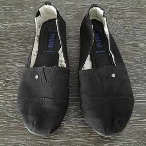 Madlove black w/bicycle print flats